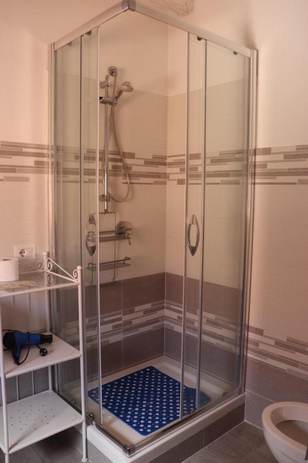 La Conchiglia 2.0 Bed & Breakfast โซเวราโต มาริน่า ภายนอก รูปภาพ